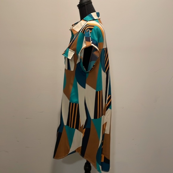 SHIEIN Shirt Dress Women Size M Button Front Multicolor Geo Print Short Sleeves - Picture 3 of 14